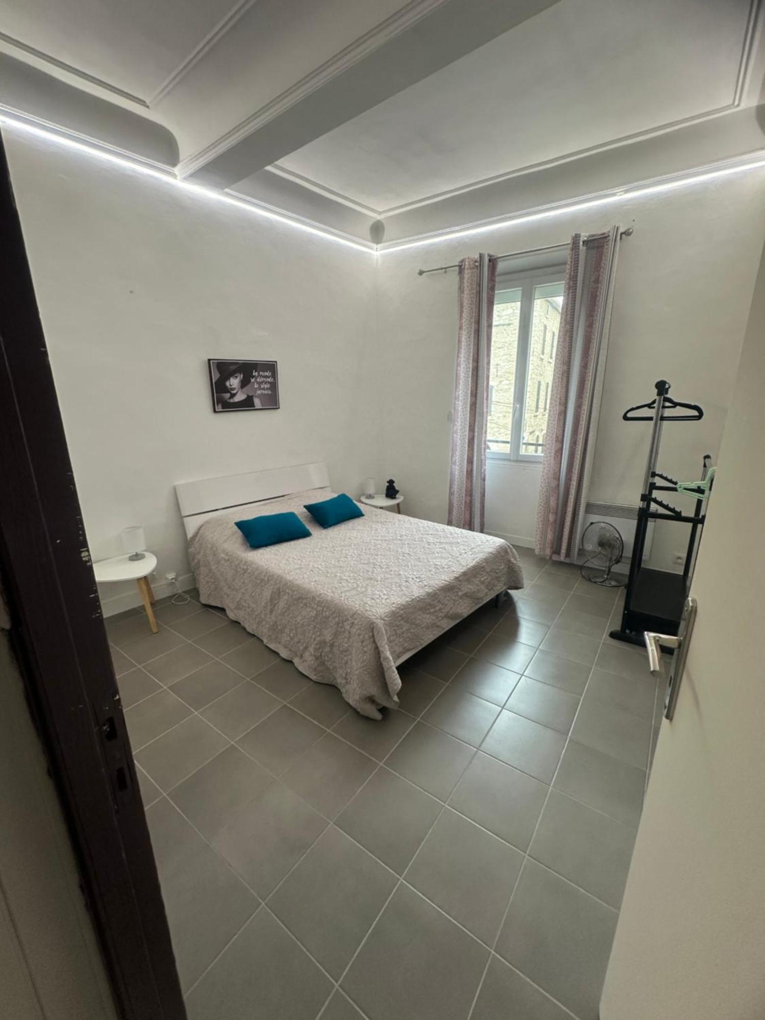 Chez Coco Et Herve Etage 西让 外观 照片